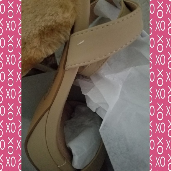 Nude Open Toe Faux Fur Chunky Heel SZ: 6 - Picture 7 of 8